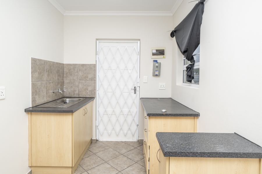 2 Bedroom Property for Sale in Sunset Glen Western Cape